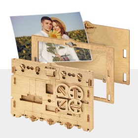 Puzzle Photo Frame - ClueFrame Puzzle Photo Frame - ClueFrame iDventure - 1
